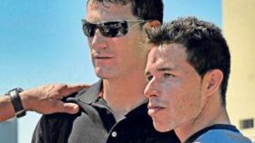 <b>NOSTALGIA. </b>Roberto y Rubén necesitan reencontrar el gol: el Huesca lleva 409 minutos sin marcar.