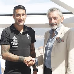 Oficial: Hugo Mallo renueva cinco años con el Celta