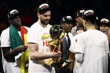 25 europeos con un anillo de la NBA