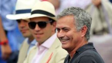 Mourinho descarta a Pogba: "No puedo tener la Torre Eiffel"
