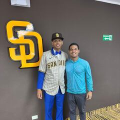 De vender empanadas en Dominicana a firmar con los San Diego Padres