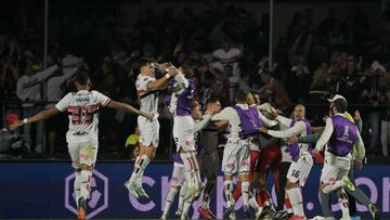 Otro chileno festeja en la Libertadores