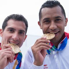 Federación de Natación evita que Rommel Pacheco compita