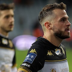 De suplente en el Cádiz a leyenda en Polonia: “Es un prestigio que me he ganado en el campo”