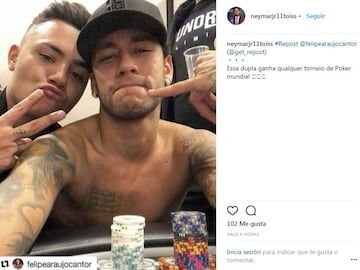 Del poker al esmoquin, las dos fiestas de Neymar