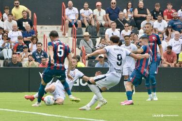 Aprobados y suspensos del Ceuta: histórico gol de Obeng