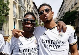 Siete jugadores de la plantilla, sin reacción hacia Xabi