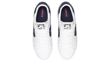 Levi’s tiene en su modelo Glide más popular estas zapatillas de cuero que sirven para cualquier ocasión