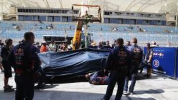 El Red Bull de vuelta al box en Bahrain. 