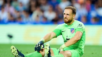 SAN SEBASTIAN, SPAIN - SEPTEMBER 03: Jan Oblak of Club Atletico de Madrid reacts during the LaLiga Santander match between Real Sociedad and Atletico de Madrid at Reale Arena on September 03, 2022 in San Sebastian, Spain. (Photo by Juan Manuel Serrano Arce/Getty Images)