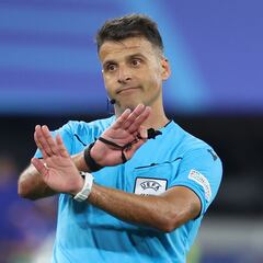 “We already know how he referees Madrid” - Controversial Super Cup Clásico final referee makes bold decision