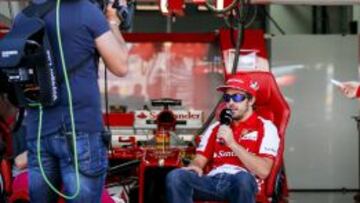SOLICITADO. Pese a no ser l&iacute;der, Alonso siempre es una de las atracciones en cada gran premio de F-1.
 