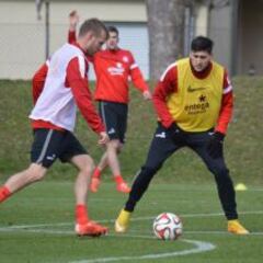 Castillo sufre lesión en la rodilla y dice adiós a la temporada