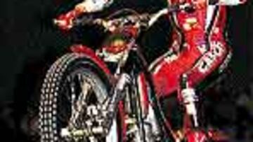 Adam Raga, en acción.