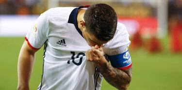 James debe decidir si recorta sus vacaciones por la Copa América