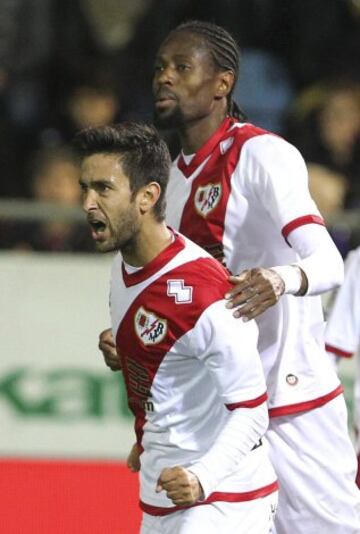 Celebración del 1-1 de Bueno.