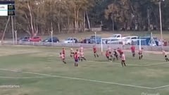 De las escenas más surrealistas jamás vistas en una cancha de fútbol: 3-3 y pasa esto