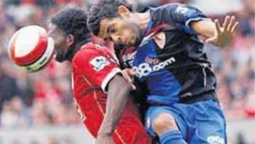 Daniel Alves en el partido contra el Manchester.