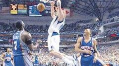 Nowitzki deslumbra y Dallas iguala a Phoenix