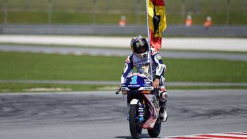 Jorge Martin celebra la victoria en Malasia y el campeonato del mundoa.