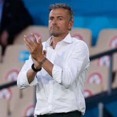 Luis Enrique: "El campo estaba mal; los jugadores se han quejado"