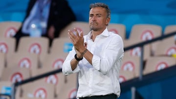 Luis Enrique: "El campo estaba mal; los jugadores se han quejado"