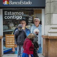 Ingreso Familiar de Emergencia: el Gobierno podría aumentar el monto y los beneficios