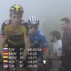 Los potentes ataques de Superman para ganar etapa reina