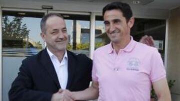 Jiménez renueva con el Zaragoza por tres años