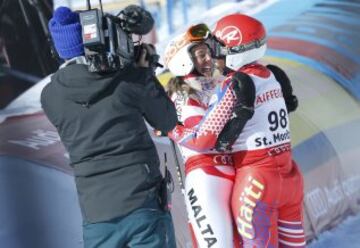 Celine Marti y la maltesa Elise Pellegrin.