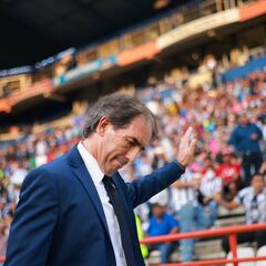 Guillermo Almada: “Lo único que me quita el sueño es dirigir una selección”