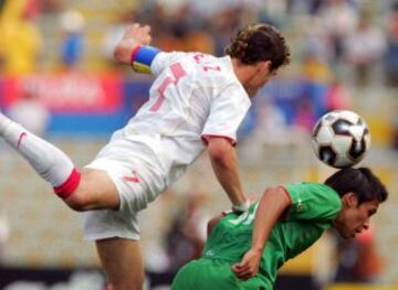 El mediocampista sólo vio acción en tres juegos de ese Mundial.