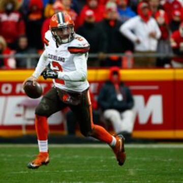 Johnny Manziel en el que seguro que fue su último partido con los Browns.