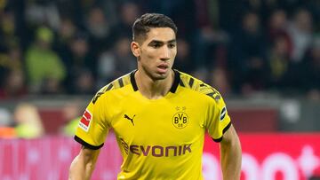 LEVERKUSEN, GERMANY - FEBRUARY 08: (BILD ZEITUNG OUT) Achraf Hakimi of Borussia Dortmund controls the ball during the Bundesliga match between Bayer 04 Leverkusen and Borussia Dortmund at BayArena on February 8, 2020 in Leverkusen, Germany. (Photo by DeFo