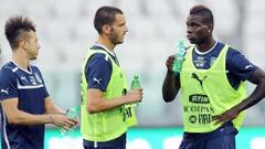 Italia, con Osvaldo y el polémico Mario Balotelli en la delantera