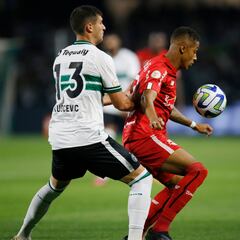 “Pieza fundamental”: los elogios del DT de Coritiba a Benjamín Kuscevic