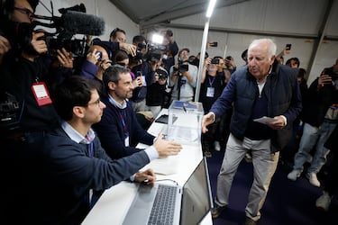 Carles Rexach, ex jugador y ex entrenador del FC Barcelona.