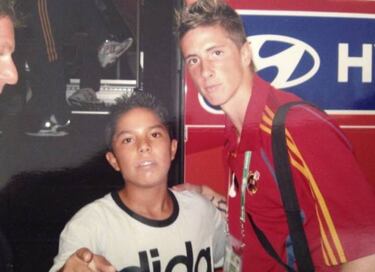 Carlos Salcedo... entre chismes y mentiras, ¿dónde está tu fútbol?