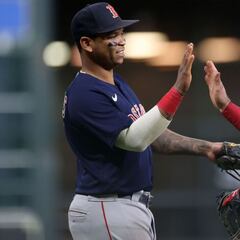 Red Sox pull themselves level with Astros in Game 2