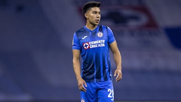 ‘Pol’ Fernández se queda en Cruz Azul