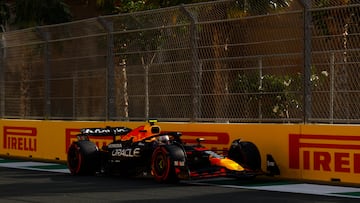 Yuki Tsunoda accidenta el Red Bull de F1 en Arabia Saudí.