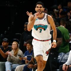 Los Grizzlies se quedan con Aldama