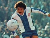 El día que el gran ídolo del Real Madrid se topó a Caszely en España