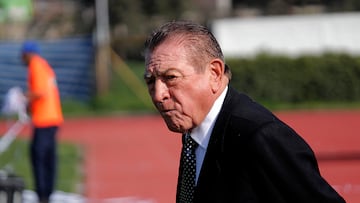 02 de septiembre de 2017/SANTIAGO
El DT de Santiago Morning, Hernán Godoy, durante le partido válido por el Campeonato Loto Transición 2017, entre Santiago Morning y San Marcos de Arica, disputado en el Estadio Municipal de La Pintana.
FOTO: LEONARDO RUBILAR/AGENCIAUNO