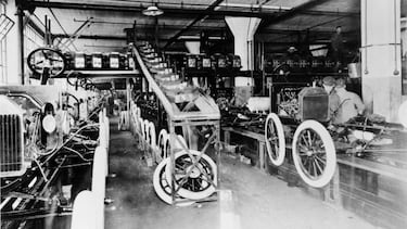 Henry Ford: el empresario al que se le ocurrió la producción en serie o masiva después de visitar un rastro