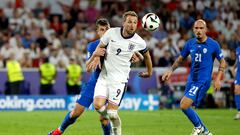 25/06/24 EUROCOPA 2024 
PARTIDO FASE GRUPOS INGLATERRA - ESLOVENIA 
JAKA BIJOL HARRY KANE VANJA DRKUSIC 