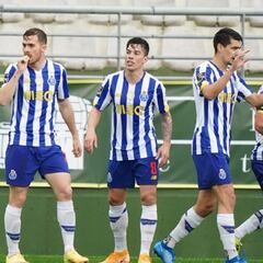 Toni hace soñar al Oporto