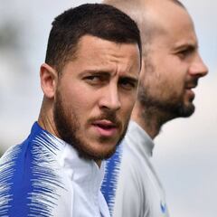 "A veces, Hazard es un problema durante la semana..."