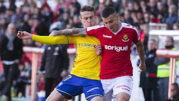 Imagen del enfrentamiento entre Cádiz y Nástic.