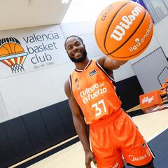 Ojeleye: “Quiero construir algo grande aquí”